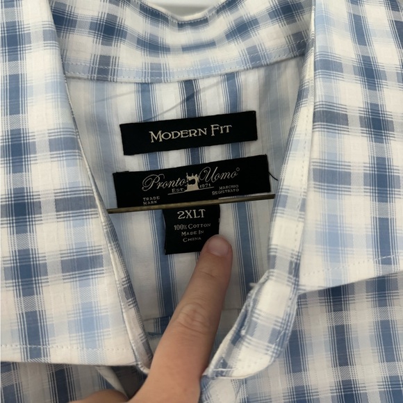 Dress shirt - Picture 2 of 4